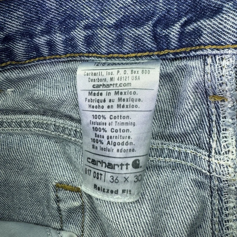 Carhartt B17 DST Jeans Mens 36x30 Blue Relaxed Straight Denim Distressed Work